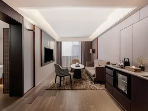 Urumqi Belle Hotel (Hotan 2nd Street Jingyi Road Branch)