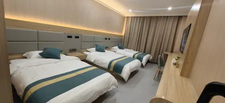 Mohe Arctic Collection Hotel Отели рядом с достопримечательностью «Сунхуа оригинальный лесной парк»