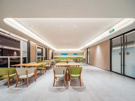 JI Hotel (Chengdu Wenjiang University Town) Отели рядом с достопримечательностью «Chengdu University of TCM»