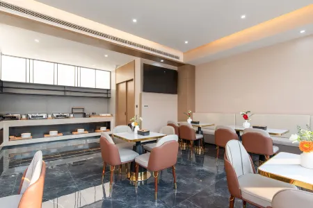 Welson Hotel Liyang (People's Hospital) Отели рядом с достопримечательностью «Langya Zhuangshi Songxueyi Memorial Hall»