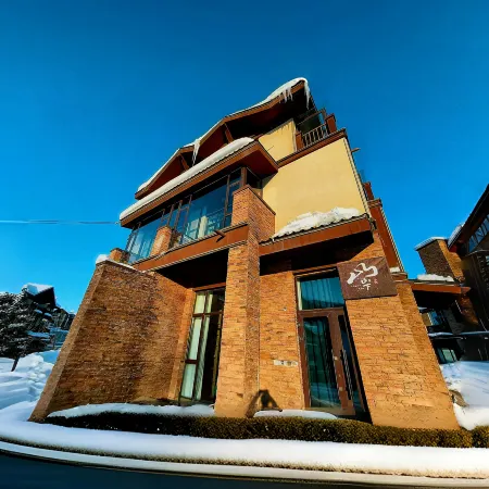 Altai Mountain Down Xiaozhu Homestay