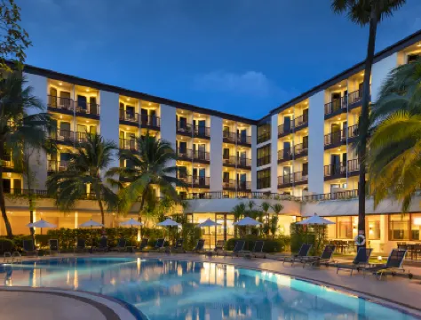 Ibis Phuket Patong Отели в г. Пхукет