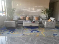 Haotai Hotel - Parkplatz