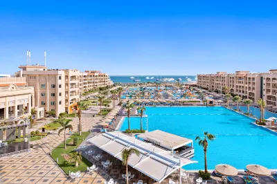 Pickalbatros White Beach Resort - Hurghada Hotel dekat Sherry.St.