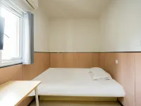 99 Inn Youxuan Hotel (Shanghai Linping Road Subway Station) Hotels near Linping Road Station