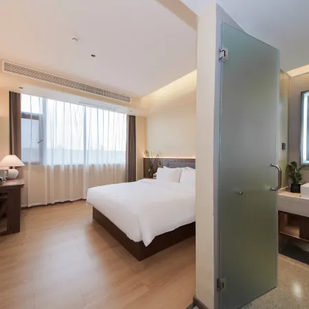 Early Morning Time Hotel (Dali Ancient City South Gate)