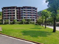 Huamu Guposhan Hot Spring B&B Hotel in zona Shibashui Nature Scenic Spot