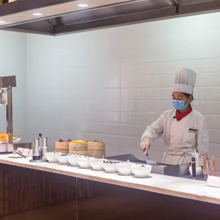 Zhongyu Select Hotel Отели рядом с достопримечательностью «Станция метро Wanshoulu»