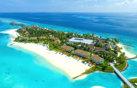 SAii Lagoon Maldives, Curio Collection by Hilton