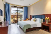 Hailuogou Pinshan Hotel Hotels in Luding