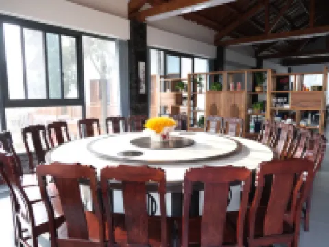 Anyue Foyuan East Fence Homestay Hotels in Anyue
