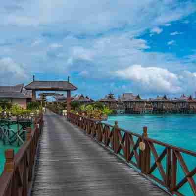 Mabul Water Bungalows Hotel Exterior