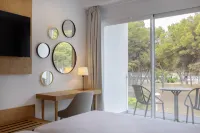 HM Isabela - Adults Only - balcony