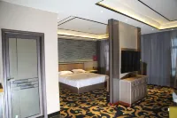 The Path of Mercy Hotel Hotels in Maqu