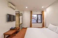 Coco Hanoi Hotel โรงแรมใกล้เจดีย์ลัง