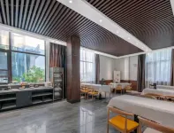 Nanyang Wolong Impression Hotel (Wolong Normal University)