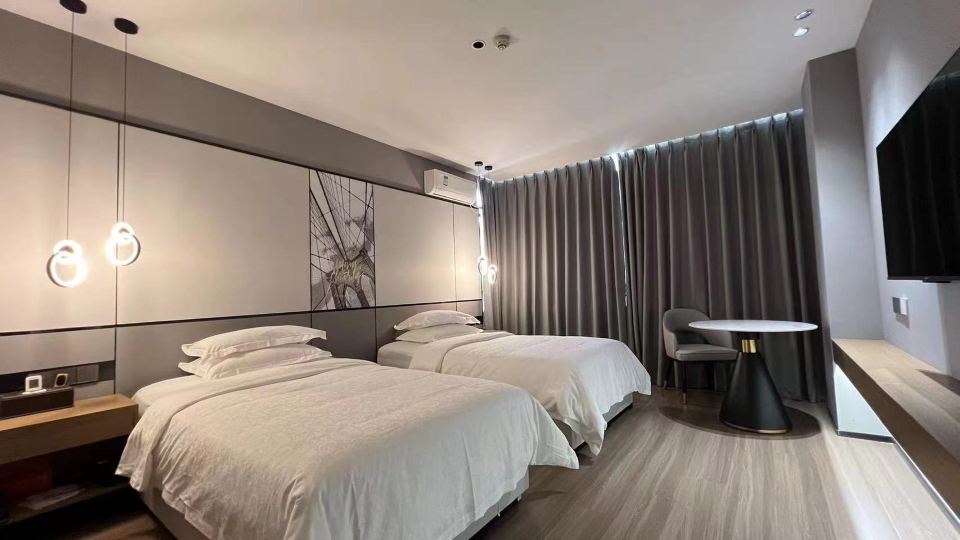 Huagong Hotel