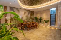 Mona Hotel (Xishuangbanna Jinghong Gaozhuang West Shuangjing Starlight Night Market Branch) - Wifi