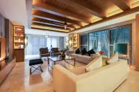 Sanya Haitang Bay Yingpeiluo Seaview Swimming Pool Villa (Duty-Free City)