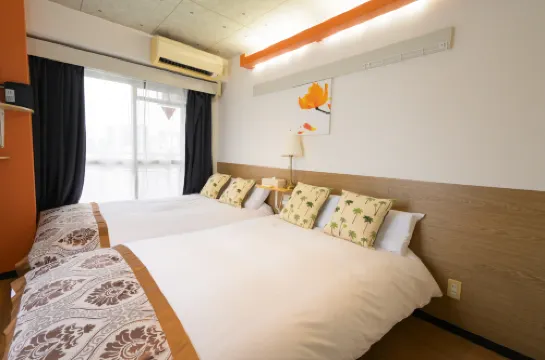 Hotel Aaron Tsuten East