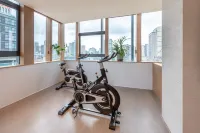 Wuyu Hotel (Chongqing Yuanyang Light Rail Station) Hotel di Chongqing