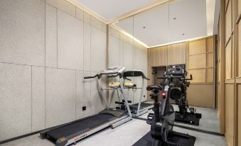 Mehood ·Ezzi hotel
