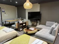 StayHakata Villa - Bungalows