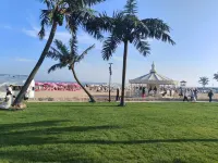 Pinhai Homestay (Lanyue Bay Scenic Area East District Store)