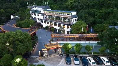 福州逍遙山莊（長樂龍潭曉瀑景區店） 長樂城南客運站附近的飯店