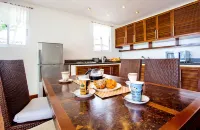 มาบูไฮย์ บีชเฮาส์