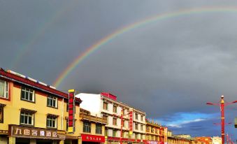 Joergai Tangke Town Jiuqu Keyuan Hotel