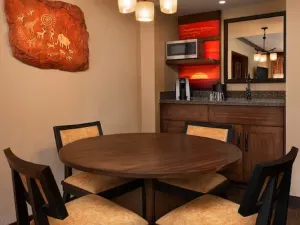 디즈니 애니멀 킹덤 로지