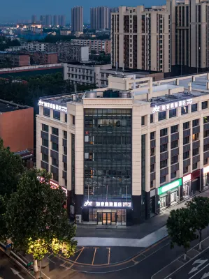 Homeinn Selected Hotel (Zibo Railway Station Heping Road) Hotels near Jinluo Cold Meat Store (Liangxiang Zhuangxi)