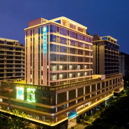 City Comfort Inn Hotel (Kunshan Zhangpu Huiyue Square)