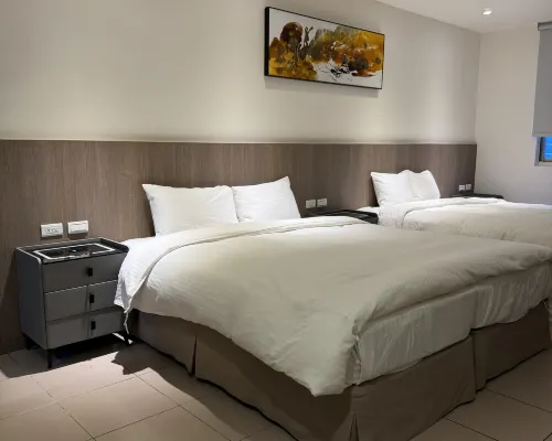 Full Stay Hotels near Shipai Metro Station