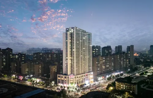 Hengya Hotel (Zhumadian 990 Hospital)