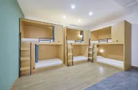 Shengxia Guangnian Hostel