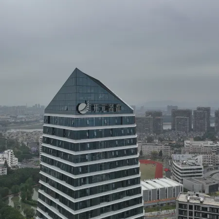Grand New Century Hotel Vangu Lanxi