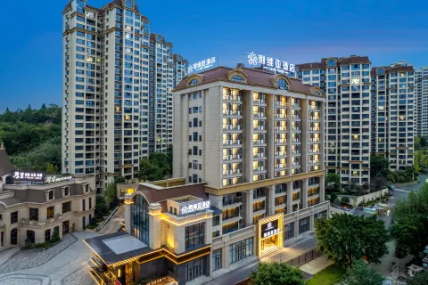 Levia Hotel