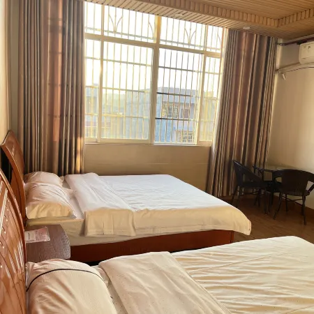 Runhua Business Hotel