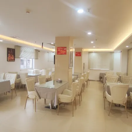 Super 8 Hotel ( Anxi County Hospital Branch)
