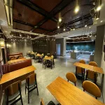 James Joyce Coffetel (Shihezi University Branch)