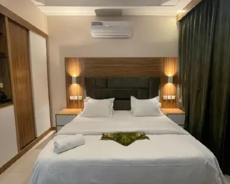 Orient House ハーイルのホテル