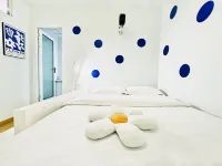 Naisi House Hotels in Guiding
