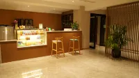 Hotels in Xudong - bar