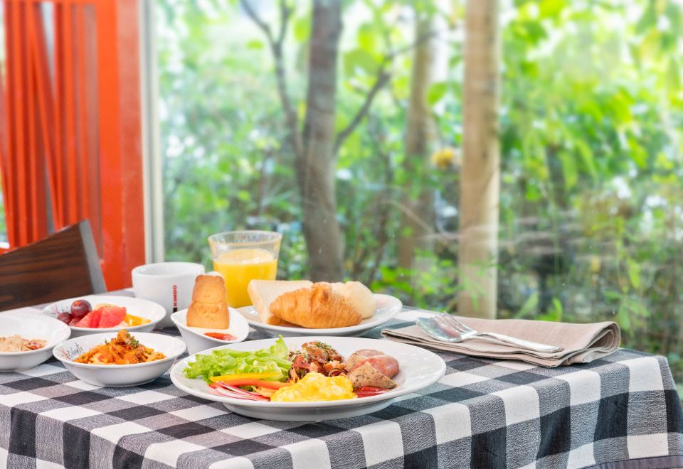 Mitsui Garden Hotel Ueno Over view