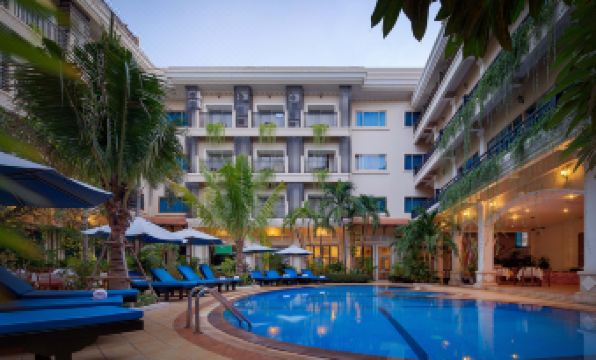 Baitong Heritage Hotel