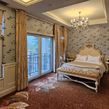 Pingshan Bailu No.3 Villa