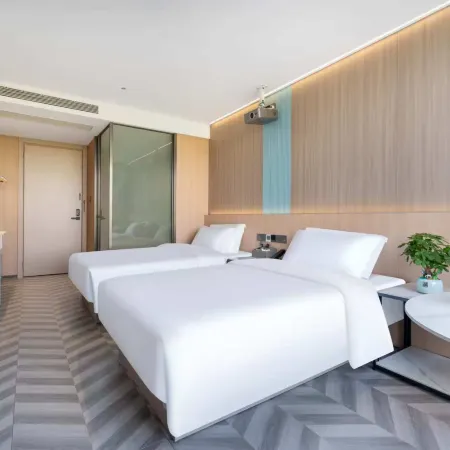 Long Ting Hotel Отели рядом с достопримечательностью «Парк Luo Bing Wang»