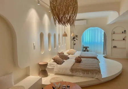 Vita Shushu Design Guesthouse (South Gate Yongning Men Subway Station)